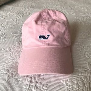 Vineyard Vines baseball hat